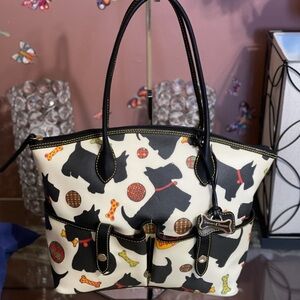 DOONEY & BOURKE BLACK & WHITE SCOTTIE DOG TOTE